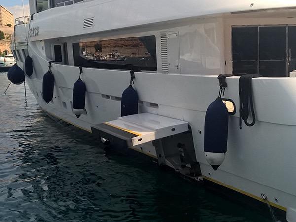yacht Ulysses
