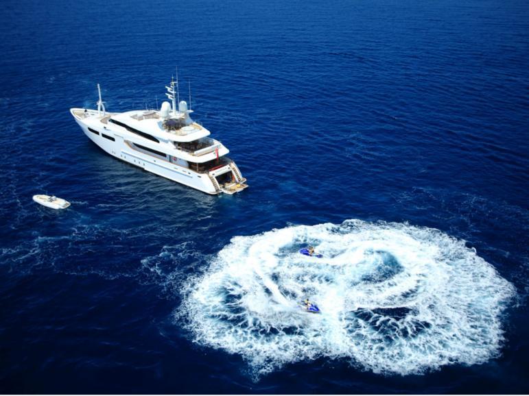 yacht Titian Pearl