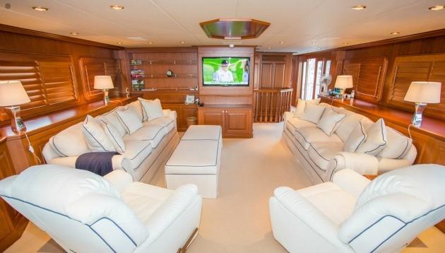 yacht True North