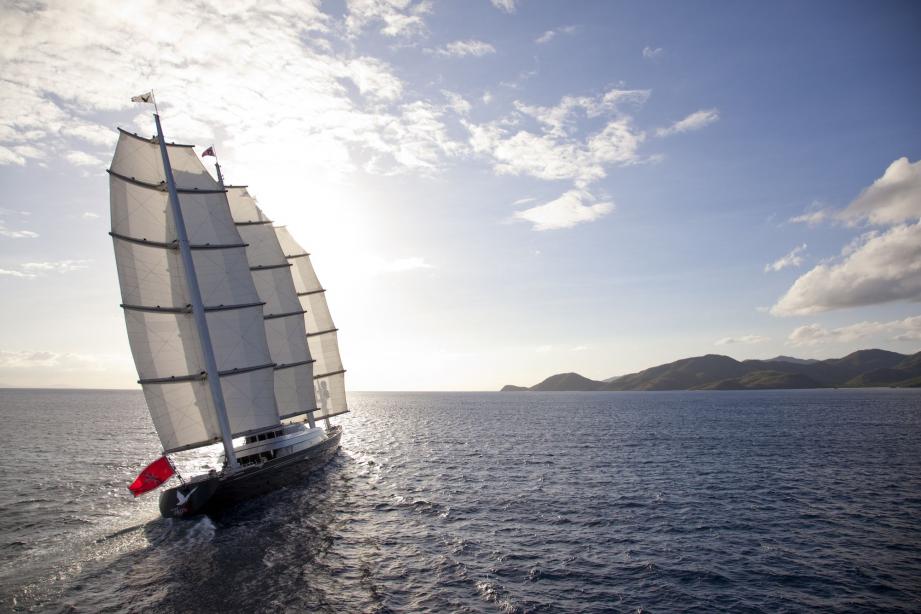 yacht Maltese Falcon