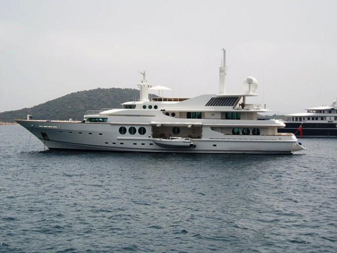 yacht Maridome