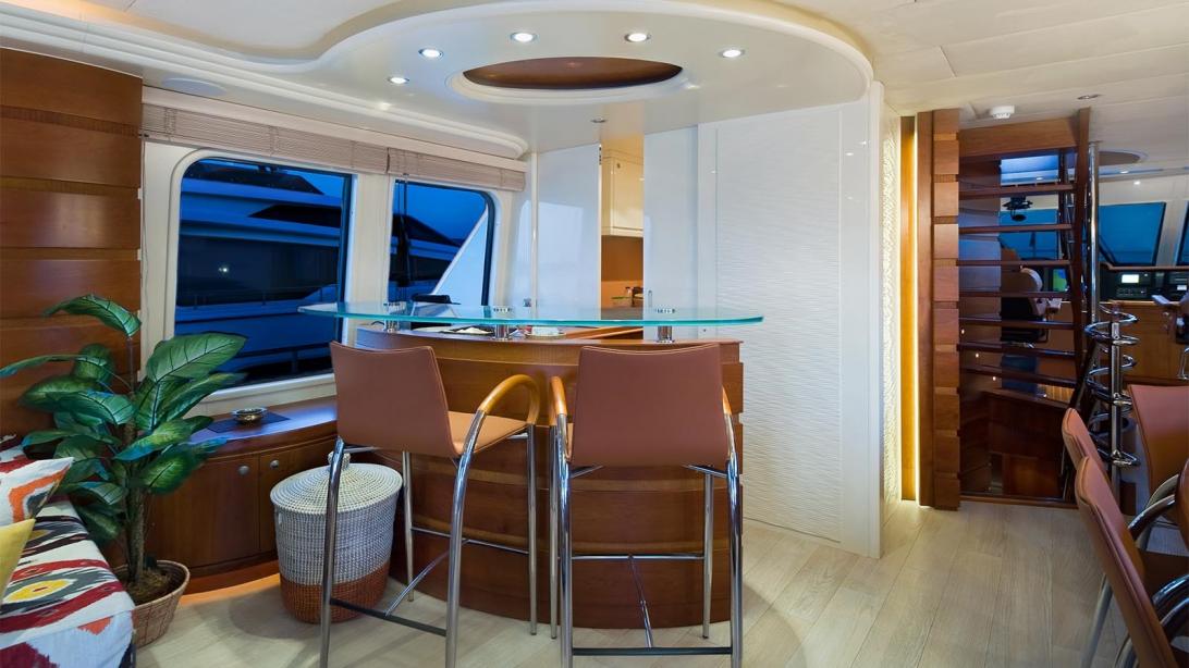 yacht Prana