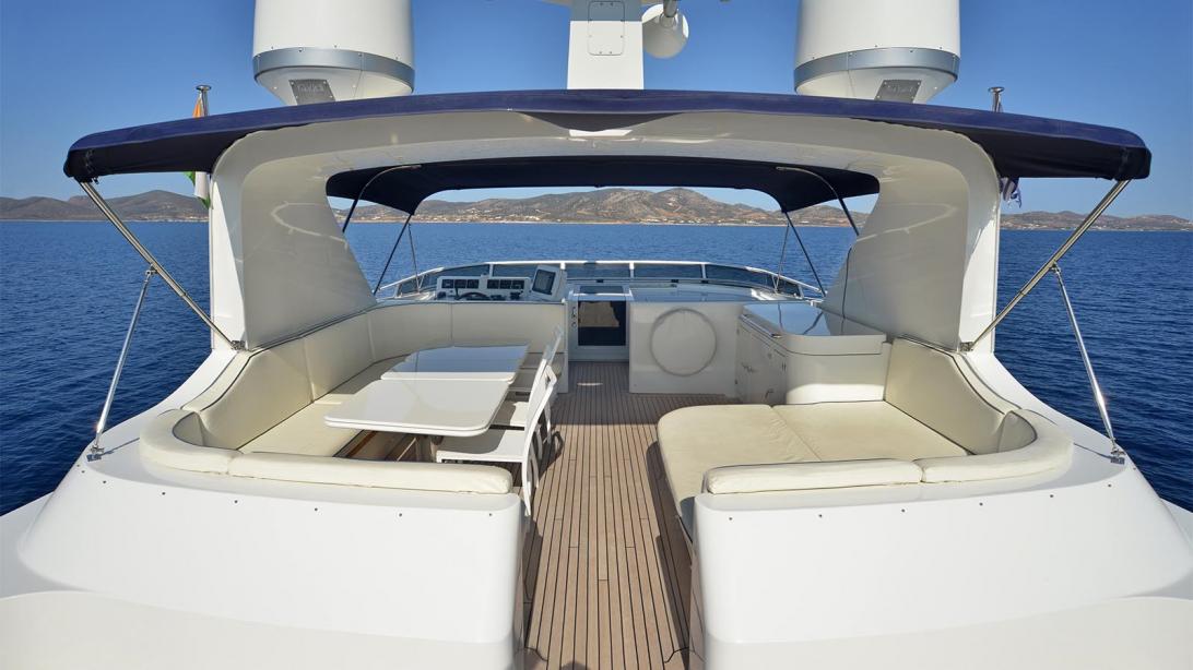 yacht Prana