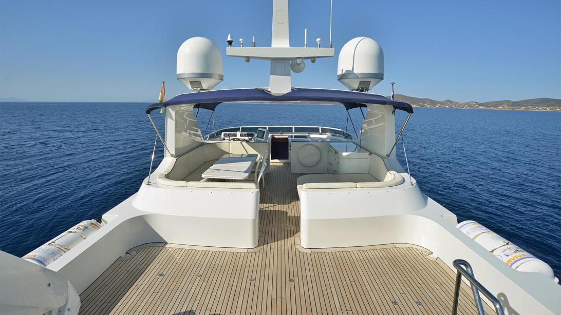 yacht Prana