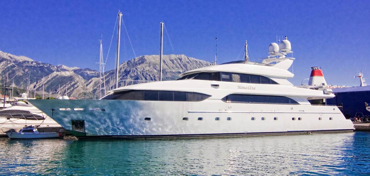 yacht Mona Liza