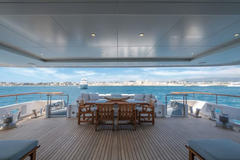 yacht Mosaique
