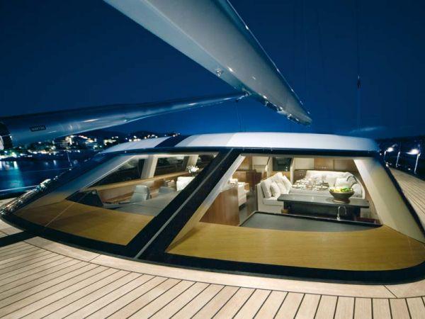 yacht Mystere