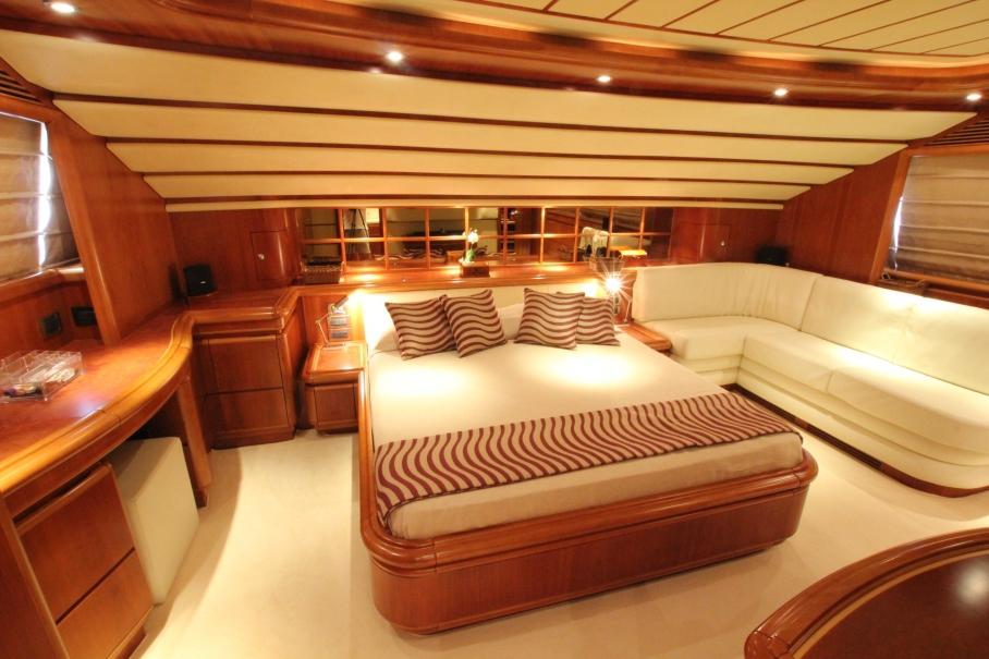 yacht Nati Too