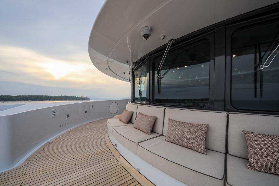 yacht AHS