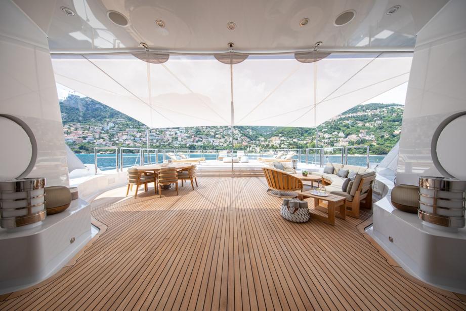 yacht AHS