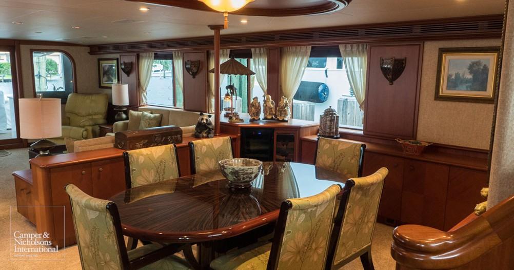 yacht Grace