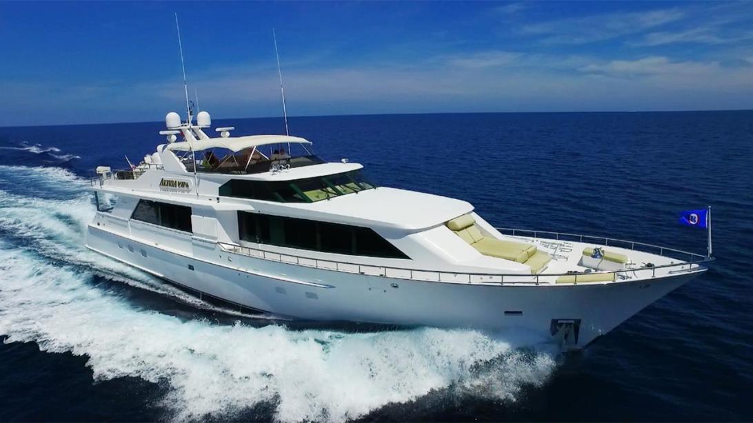 yacht Grace