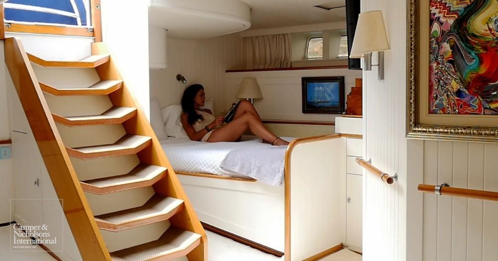 yacht Onelilo