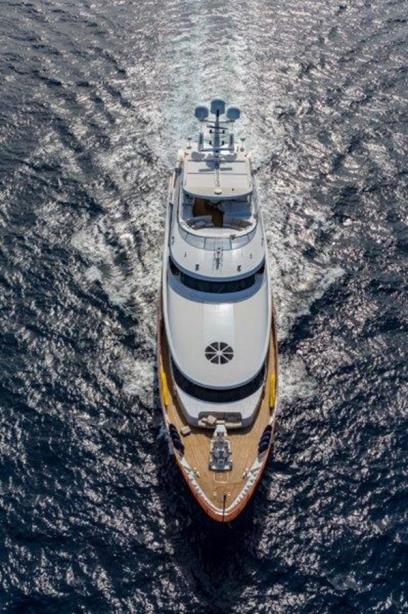 yacht Lucy III